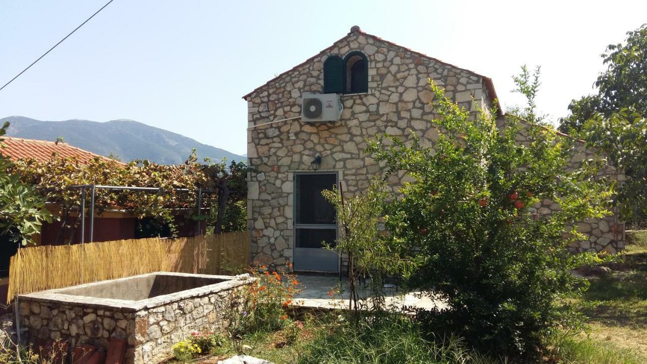 The Stone House-Zacharatos Nikolaos Villa Poulata Bagian luar foto