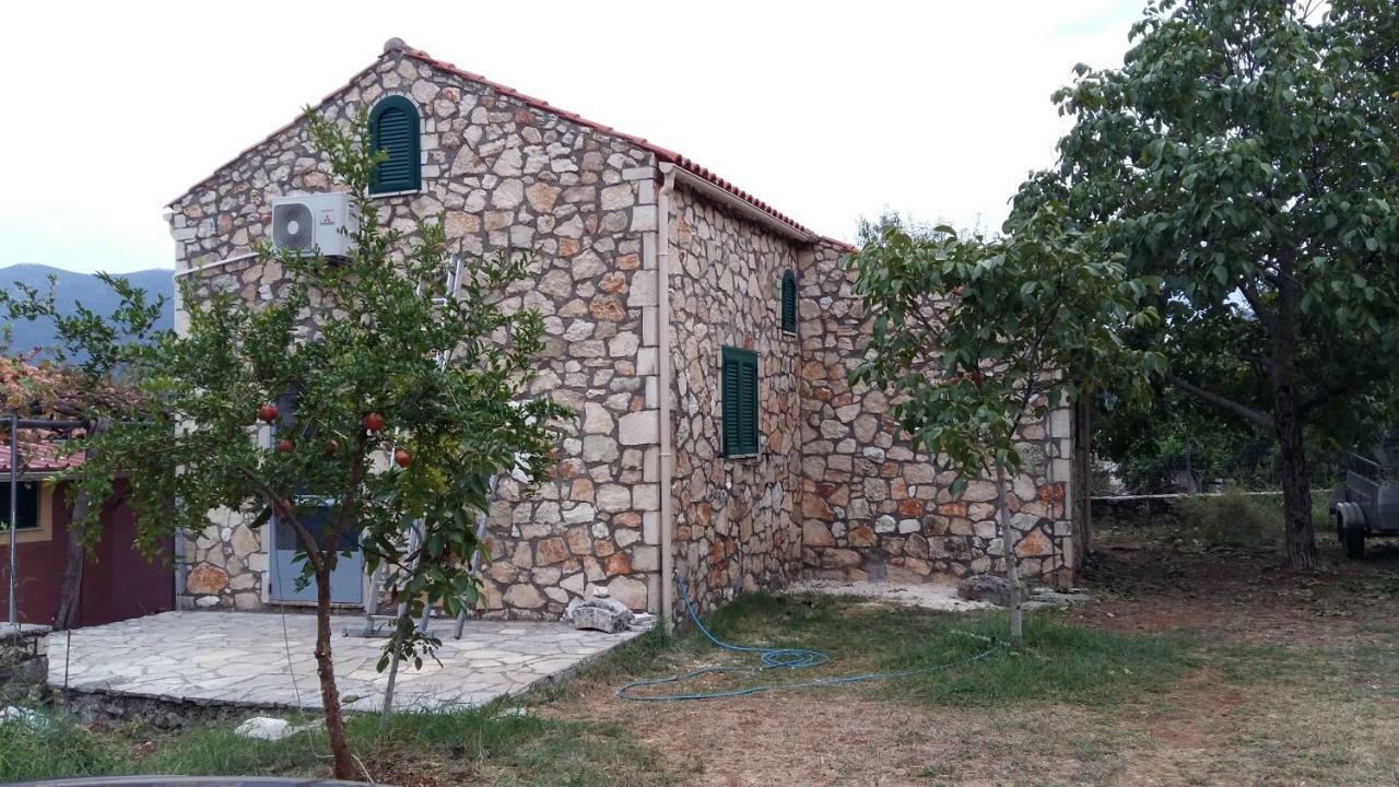 The Stone House-Zacharatos Nikolaos Villa Poulata Bagian luar foto