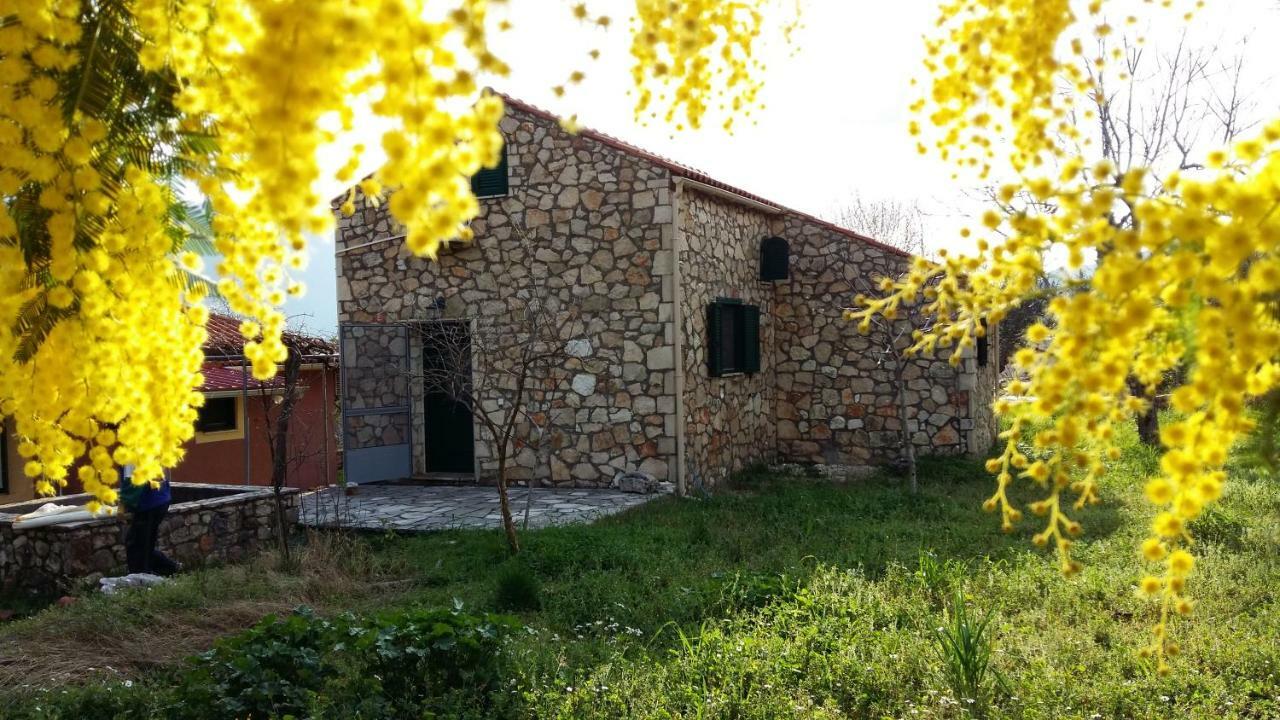 The Stone House-Zacharatos Nikolaos Villa Poulata Bagian luar foto